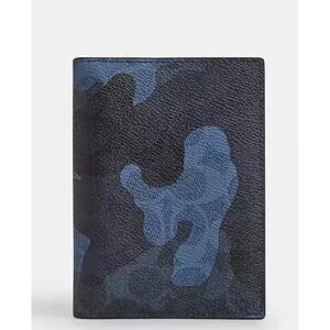 COACH SIGNATURE CAMO CANVAS PASSPORT HOLDER NWT